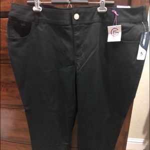 Black stretchy skinny leg pants